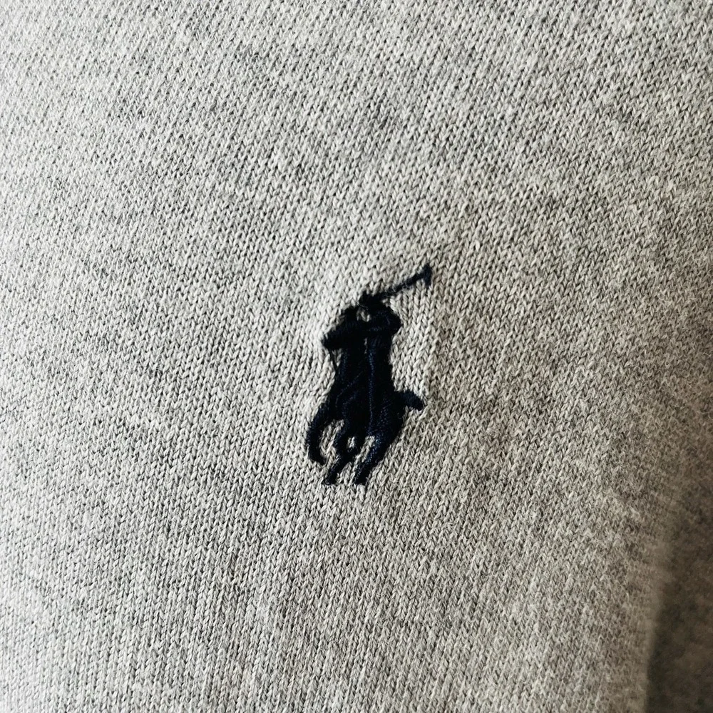 Polo Ralph Lauren Men's Andover Heather Pima Cotton V-Neck Sweater Size‎ XL.